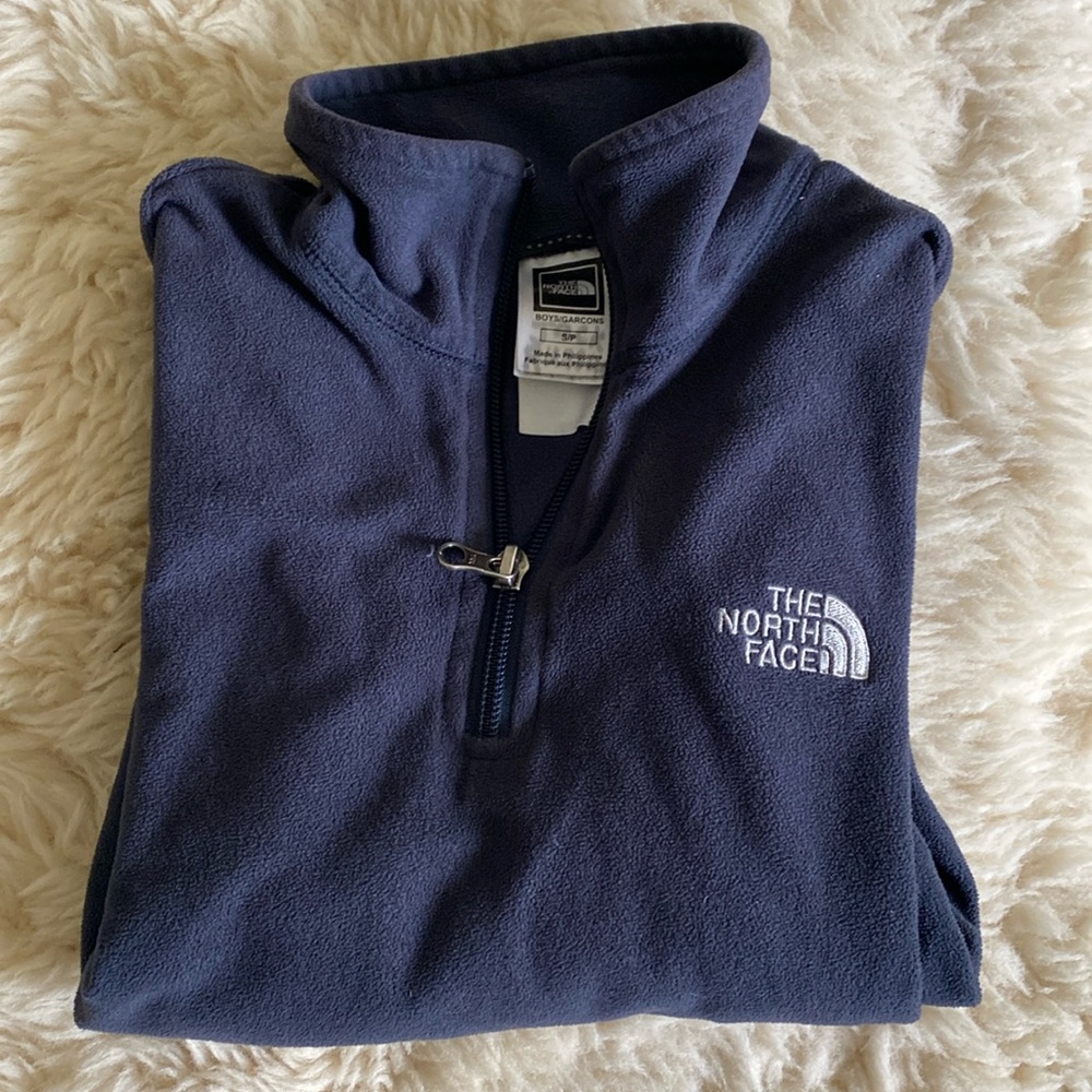 The North Face - navy half zip fleece - Small